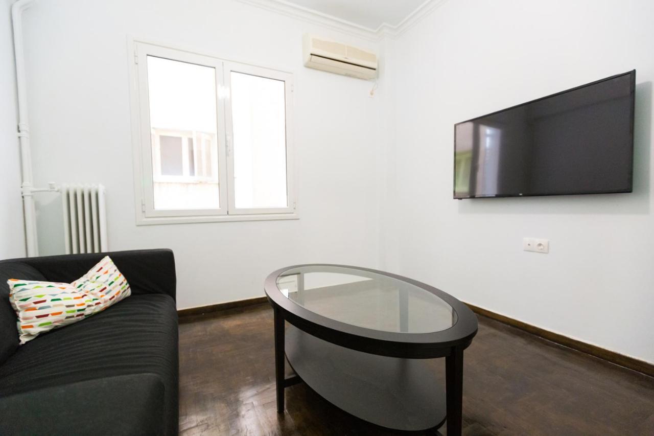Apartment At Metaxourgio 1 Bed 2 Pers Ateny Zewnętrze zdjęcie
